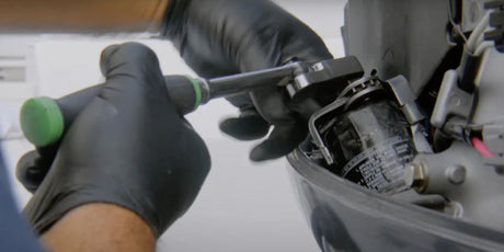 How to Perform a Yamaha Outboard Oil Change